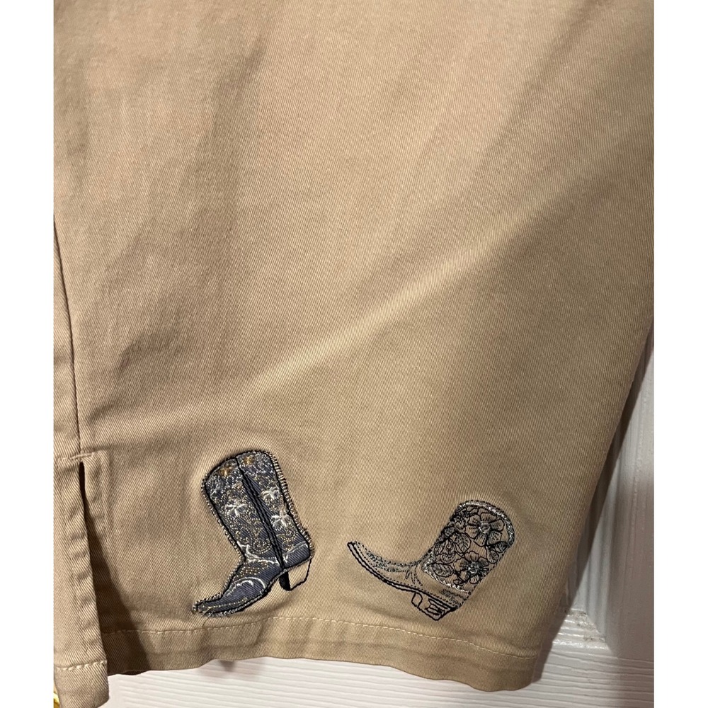 Bit & Bridle Women Tan Cowboy Boot Embroidered Capris Pants Size 12 - Picture 3 of 9